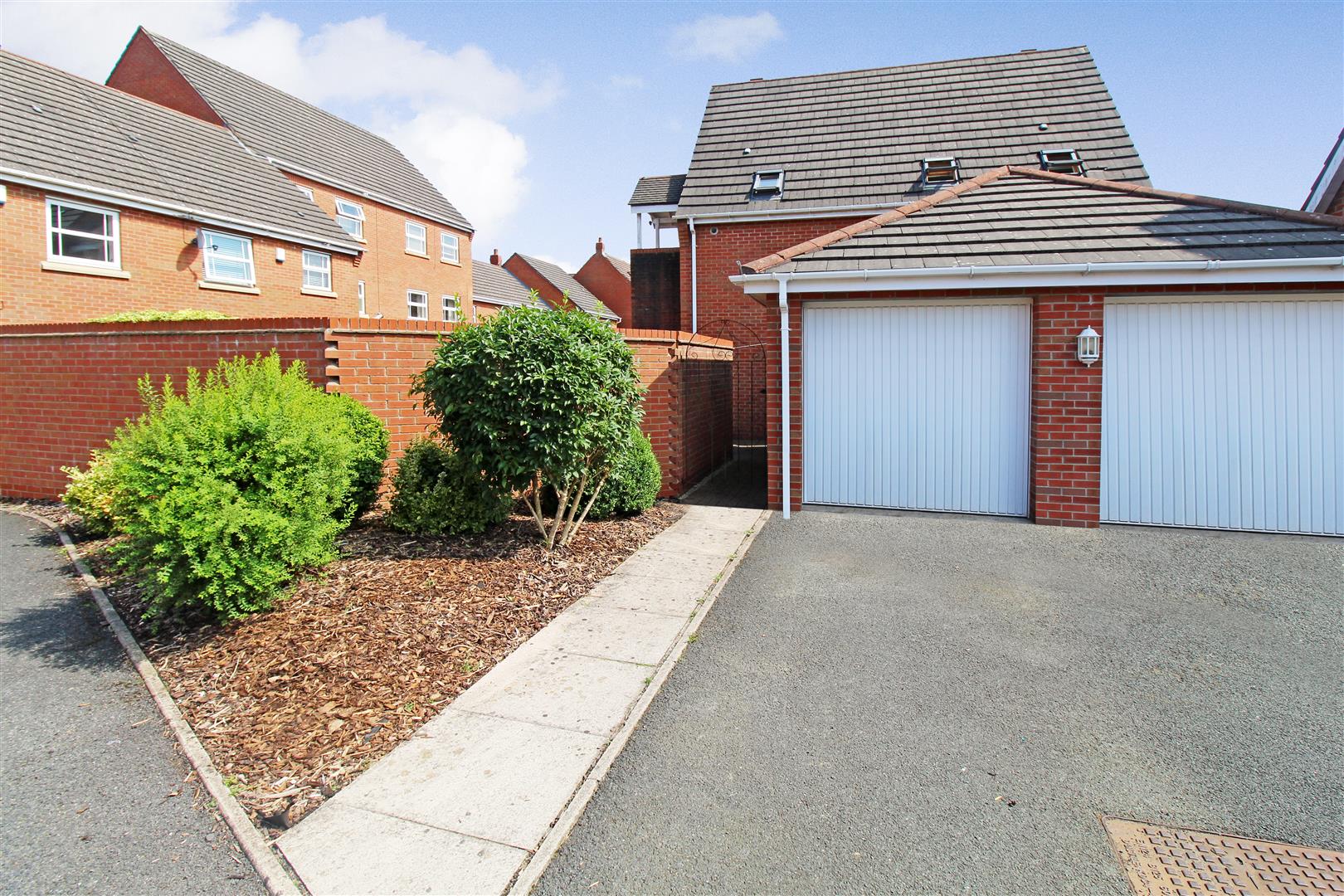Redrock Crescent, Kidsgrove, Stoke-On-Trent